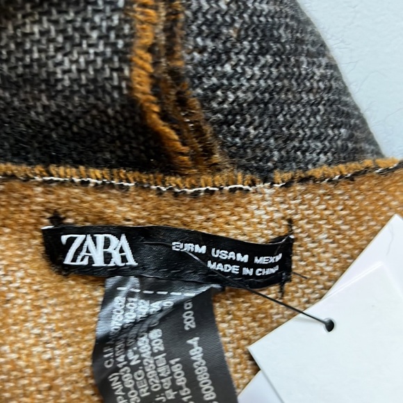 Zara Striped Scarf - Picture 6 of 6